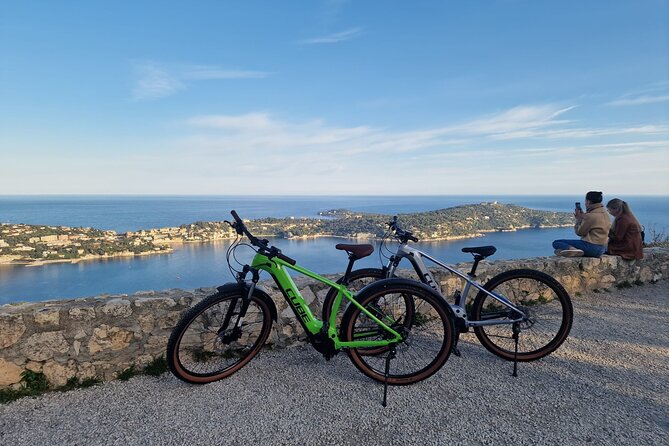 A beautiful escape on an electric bike - Climbing to Fort Mont-Alban