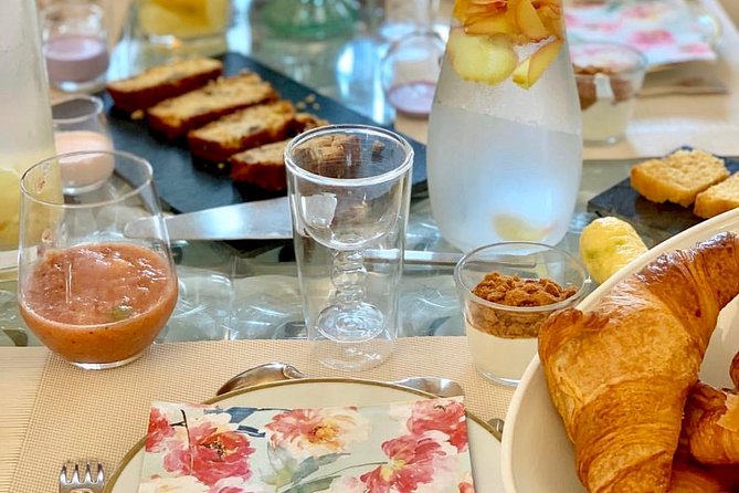 An Unforgettable Gourmet Morning in Nice - Emma’s stories and the social side of breakfast