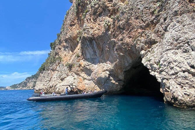 Boat excursion - Cannes Esterel Coves Insight – 1H30 - Caves, coves, and the famous red rocks