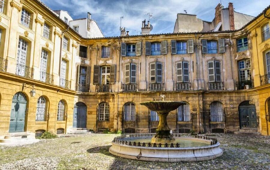 Calanques of Cassis, Aix-en-Provence & Wine Tasting Day Tour - Aix-en-Provence: fountains, façades, and old-town wandering