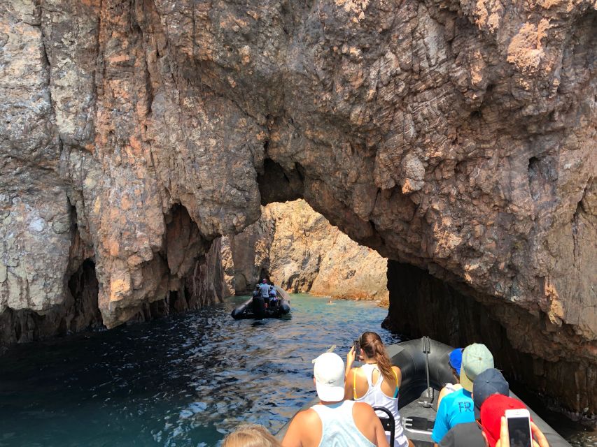 Cannes: 2.5-Hour Esterel Calanques Boat Excursion - Red rocks, sea caves, and natural pools