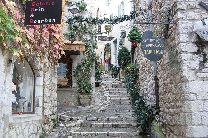 Cannes & Antibes private guided tour - Key points at a glance