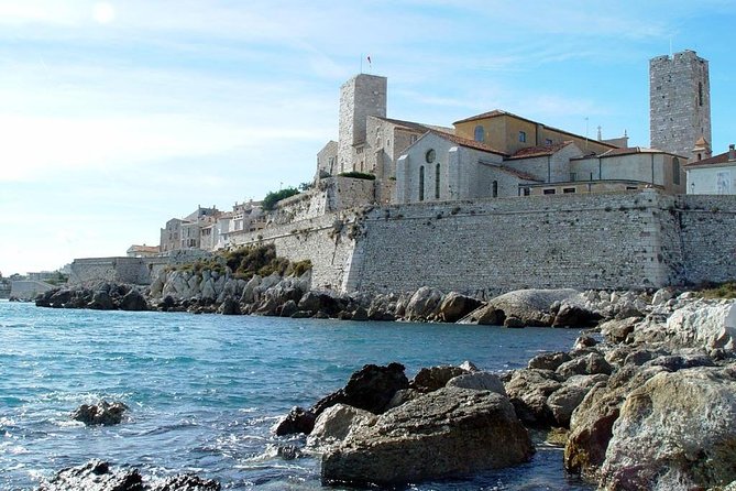 Cannes & Antibes private guided tour - Cannes and the Palais des Festivals in one focused hour
