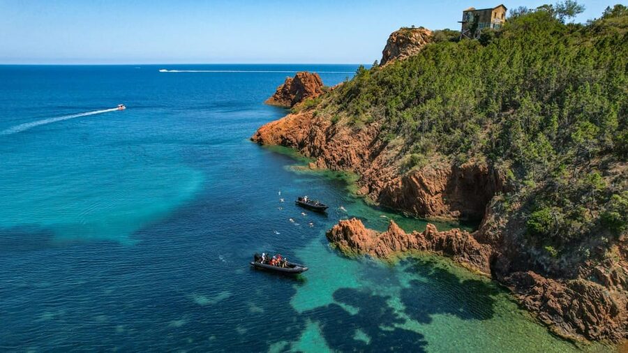 Cannes: coastline boat excursion to St Tropez via Esterel - Port Grimaud, the Little Venice of the South