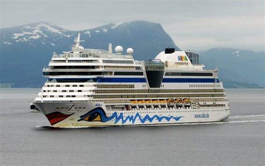 Cannes: French Riviera Private Sightseeing Shore Excursion - Starting above Villefranche-sur-Mer