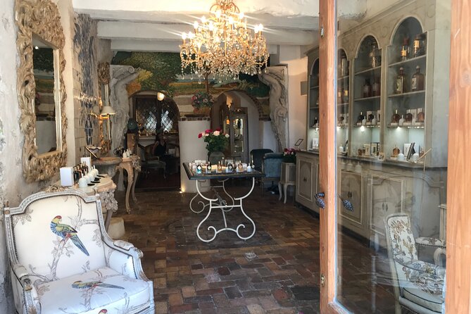 Certified tour guide-Most Exhaustive French Riviera private tour - Saint-Paul-de-Vence: art in a medieval setting