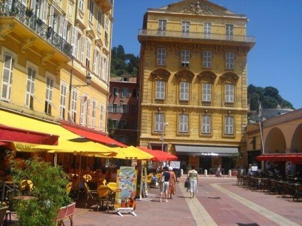 City Tour: Original tour of the city of Nice. - Key points at a glance