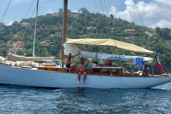 Classic Yacht Sailing in Cannes - Leaving Cannes and reaching the open bay