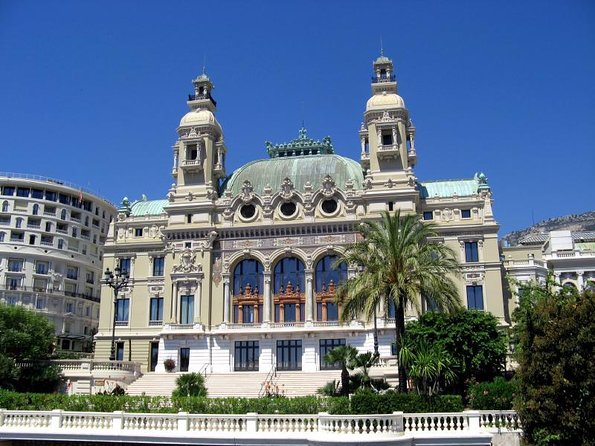 Excursion partagée Eze, Monaco & Monte Carlo from Nice - Villefranche-sur-Mer and the Cap Ferrat viewpoint