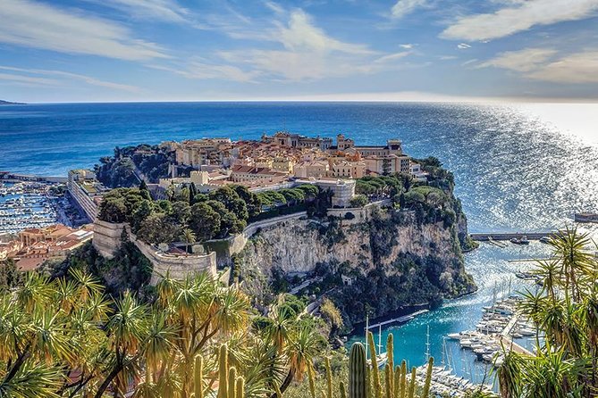 Eze Monaco and Monte-Carlo - private and Guided Half Day Tour - The driver-guide style and what to expect