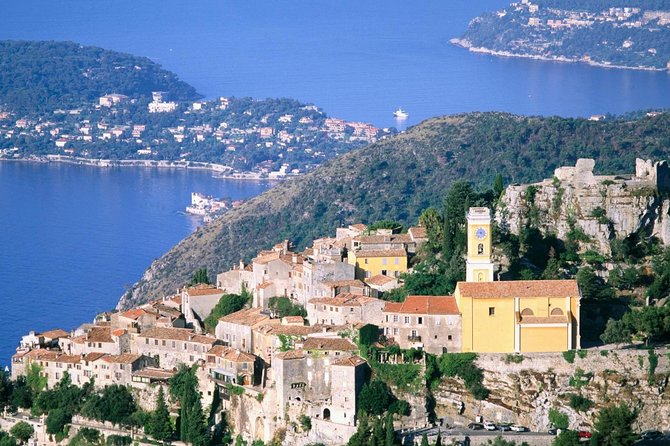 Eze Monaco Monte Carlo - Following the Formula 1 route to Monte Carlo