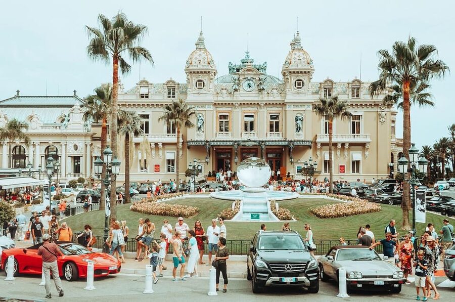 Eze, Monaco, Monte Carlo: Full Day Shared Tour 7h- from Nice - Monte Carlo, the casino, and the Formula 1 circuit