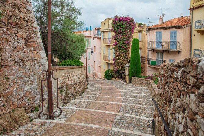 Fascinating Cannes – Private Walking Tour - How the 2.5-hour route feels on foot