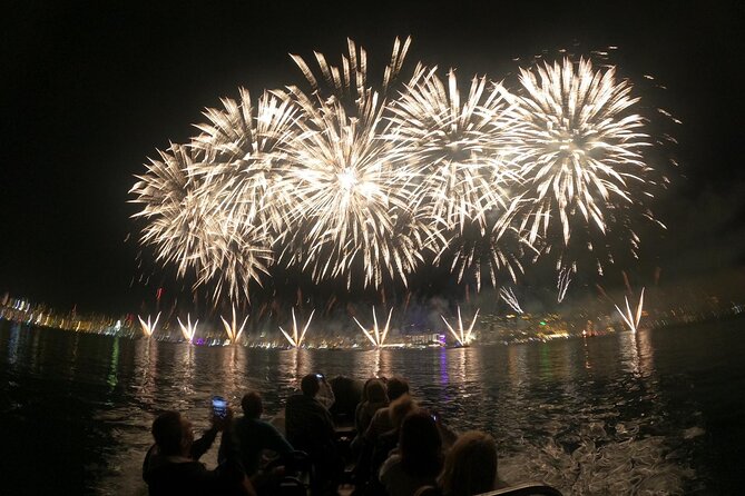 Fireworks at Sea - Cannes - The Lérin Islands add a calm sunset stop