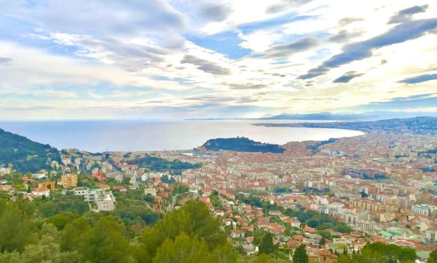 French Riviera Grand panoramic E-bike Tour From Nice - A picnic of local food at a secret stop