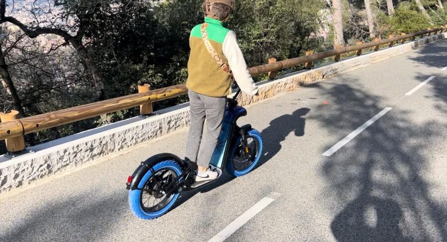 French Riviera : Guided Visit on a E-Scooter - Why this electric scooter route works so well