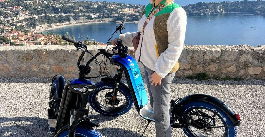 French Riviera : Guided Visit on a E-Scooter - Starting at 2 Rue Lascaris and learning the scooter
