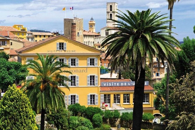 French Riviera & Medieval Villages Full-Day Private Tour - Gourdon, high above the coast