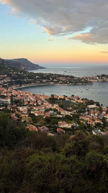 From Nice: follow a guide in an electric car along the French Riviera! - Nice begins the two-hour coastal drive