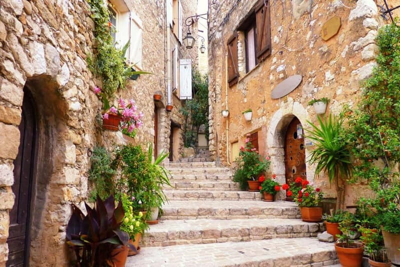 From Nice: French Riviera Full-Day Tour - Cannes and the short stop on the Croisette