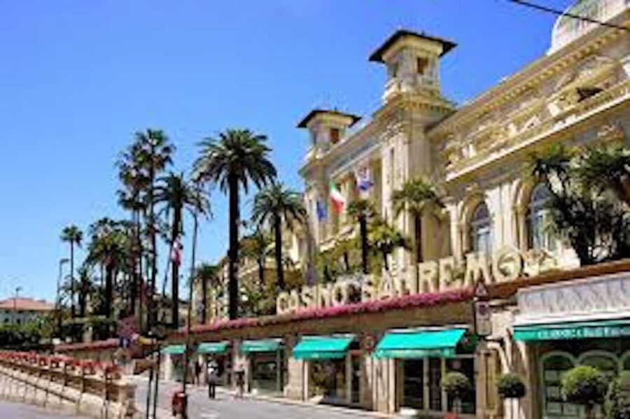 From Nice: Full-Day Italian Market, Menton, & La Turbie Tour - La Turbie: a five-minute view over Monaco