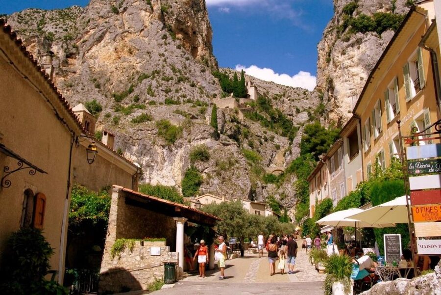 From Nice: Gorges du Verdon Guided Tour - Following the turquoise Verdon River