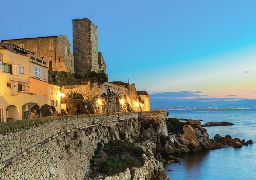 From Nice: Jewels of Provence Full-Day Tour with Transfers - Who should book this day trip?