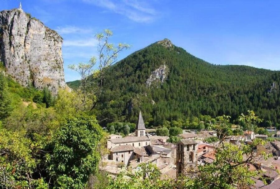 From Nice: Verdon Gorge Full-Day Tour - What the guides add to the day