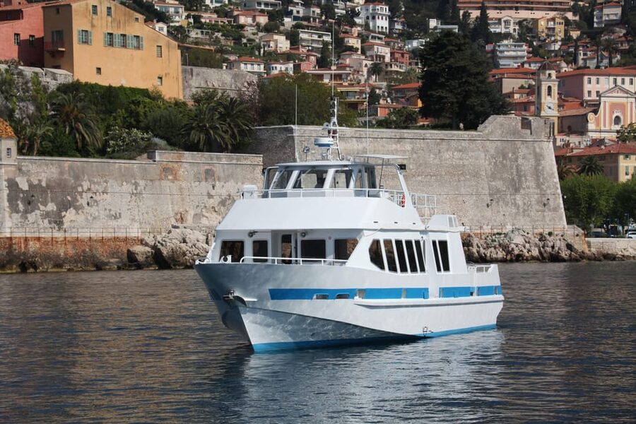 From Villefranche-sur-Mer: Guided Dolphin-Watching Tour - Leaving Villefranche and crossing the famous bay