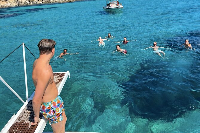 Full Day Private Yacht Charter on our Pershing 40 in Saint Tropez - Cap Camarat and the final coastal views