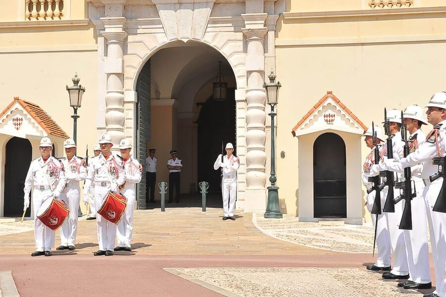 Full-Day Small Group Tour to Monaco and Eze - Inside the Fragonard perfume factory