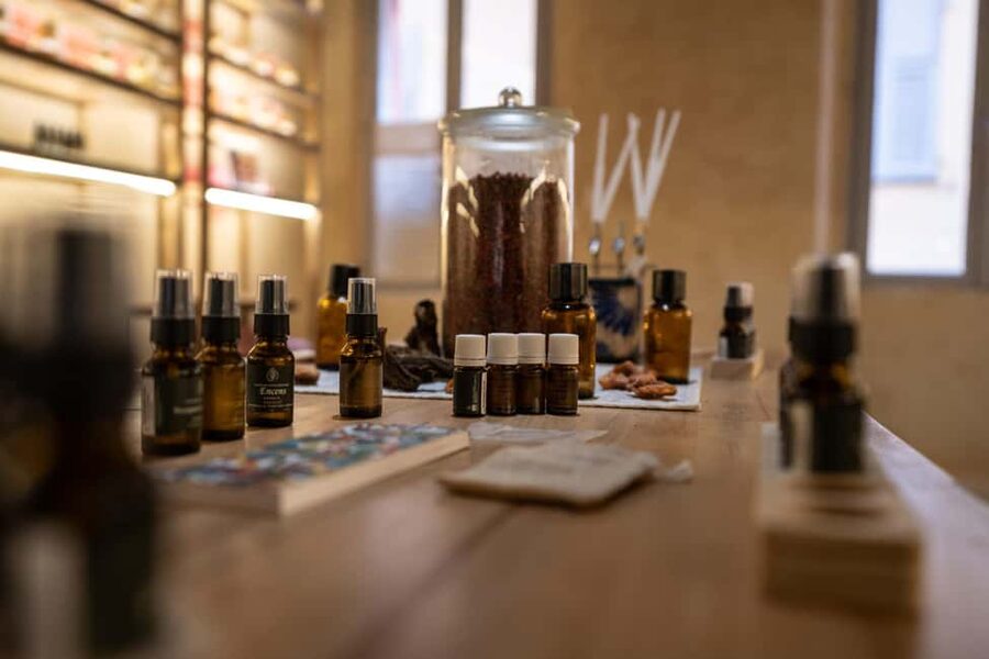 Grasse: 100% natural perfume creation workshop - Key points to know before you book