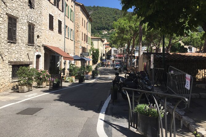 Grasse perfumery Fragonard, Gourdon, Tourettes Sur Loup, Saint Paul De Vence - Fragonard in Grasse, the tour’s most distinctive stop