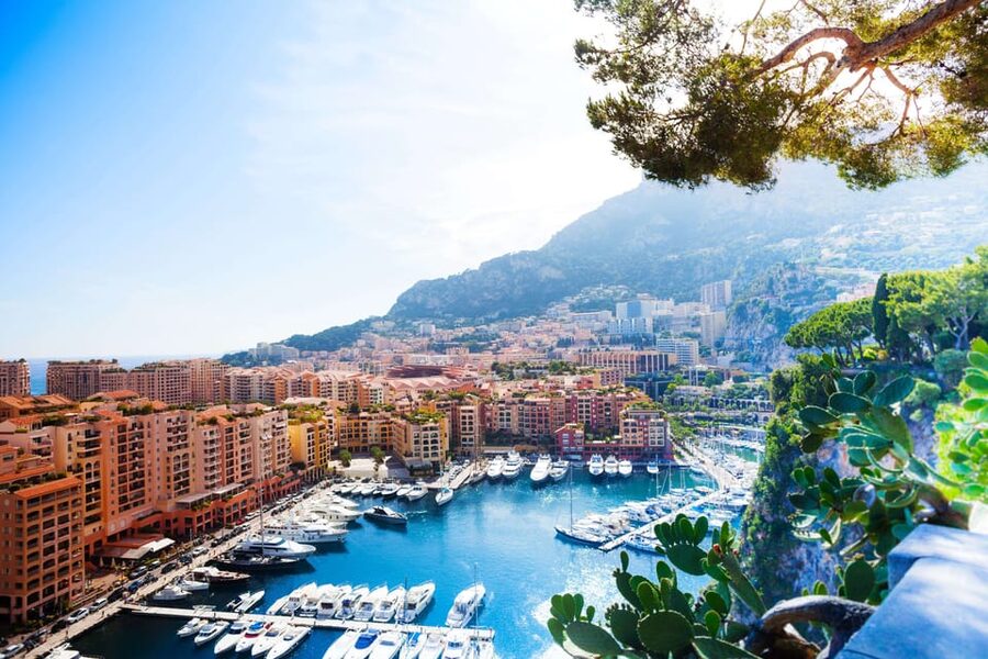 Half Day Trip from Nice to Monaco MC with Guided Walk - The Oceanographic Museum from the outside