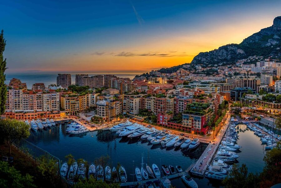 Monaco and Monte-Carlo by Night with Private Driver/Guide - Monte-Carlo, casino lights, and free time