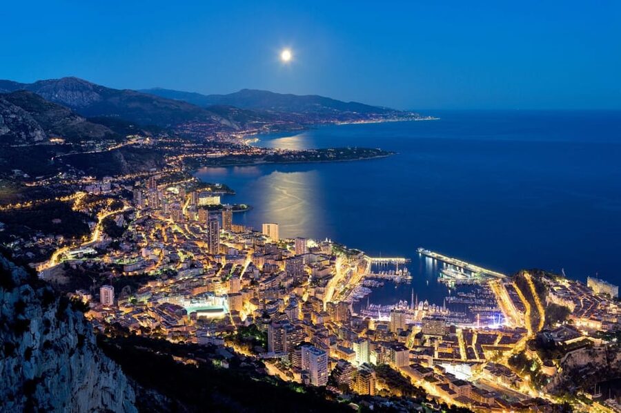 Monaco and Monte-Carlo by Night with Private Driver/Guide - From Nice to the Moyenne Corniche