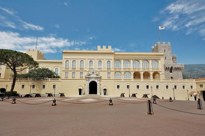 Monaco and Perched Medieval Villages - private & Guided Tour - Key points at a glance
