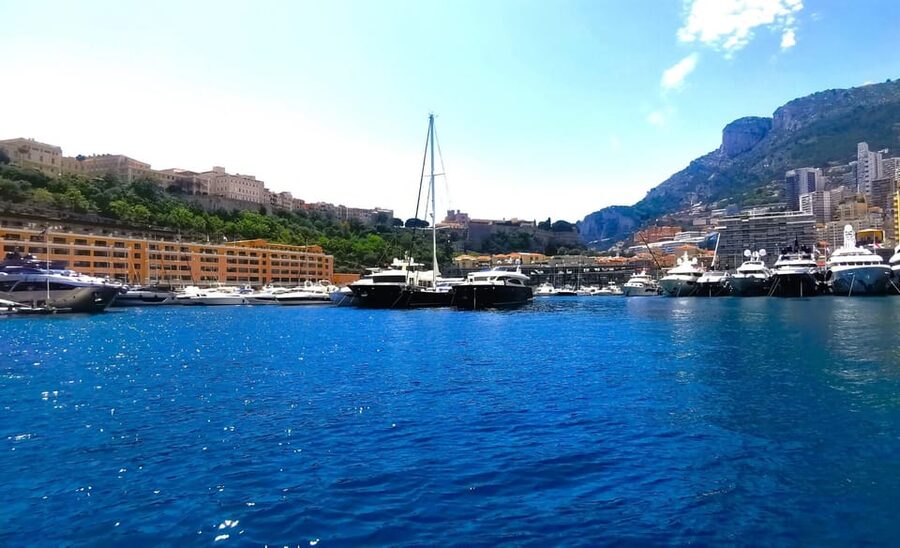 Monaco: Sightseeing Boat Cruise - The Prince’s Palace from below
