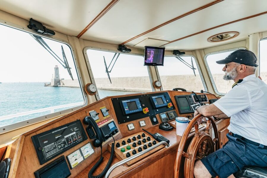 Nice: 1-Hour Sightseeing Cruise to Villefranche Bay - Practical details for a smoother hour