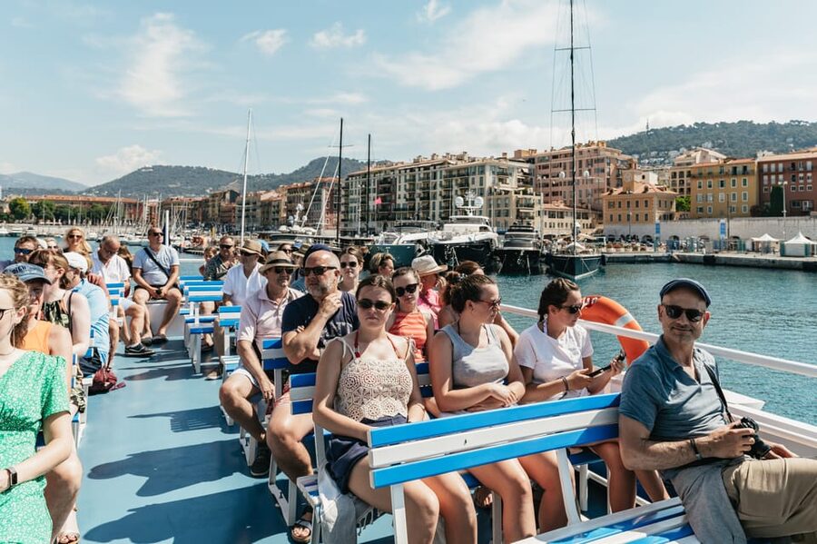 Nice: 1-Hour Sightseeing Cruise to Villefranche Bay - The grand villas of Saint-Jean-Cap-Ferrat