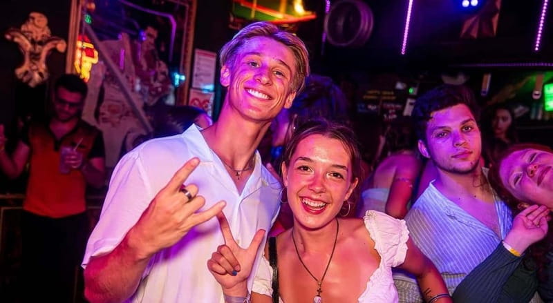 Nice: Bar/Pub Crawl with Free Shots and VIP Entry - Cancellation and booking flexibility
