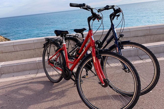 Nice City Bike Rental - Old Nice by bicycle, with a little care