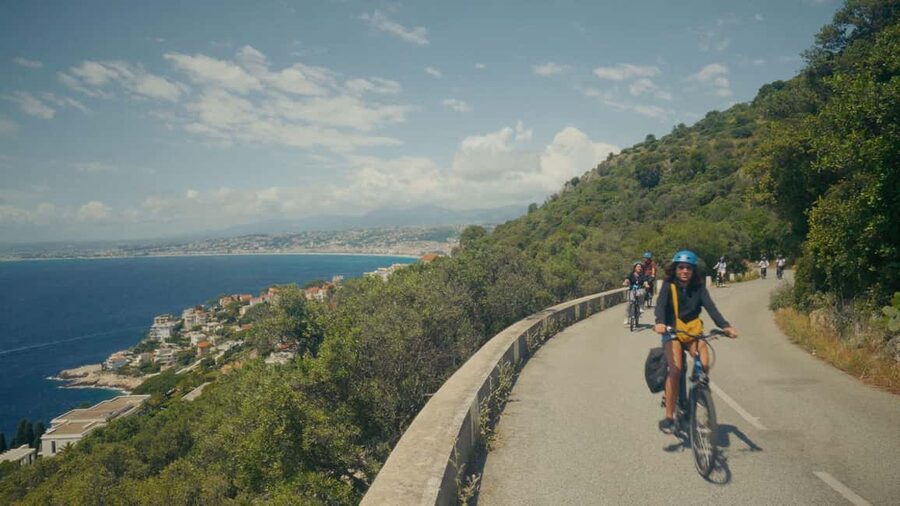 Nice: City Highlights Bike tour - Why a bike is a smart way to see Nice
