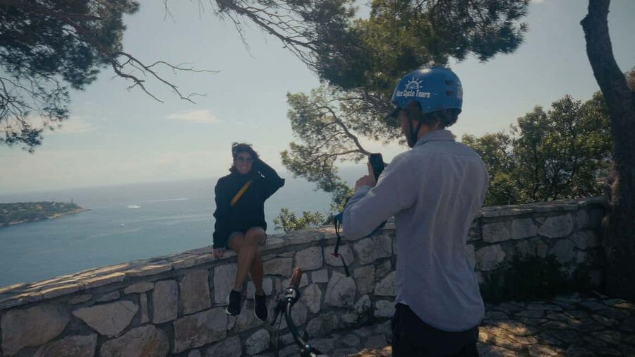 Nice: City Highlights Bike tour - The Castle Hill climb and the reward at the top