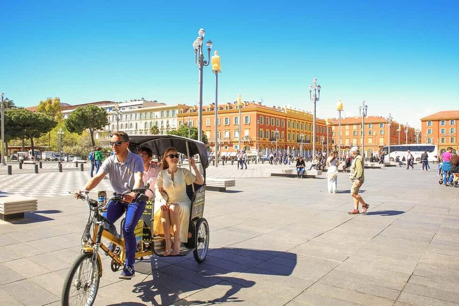 Nice: Electric Rickshaw City Tour with Local Guide - What the electric rickshaw feels like