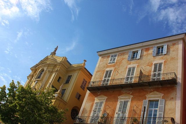 Nice: Exclusive Private Guided Tour of Historic Center - Cours Saleya and the market side of Nice