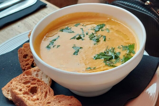 Nice Food Tour – A Full Meal on French Riviera by Do Eat Better - Sweets near the Opera and Place Rossetti
