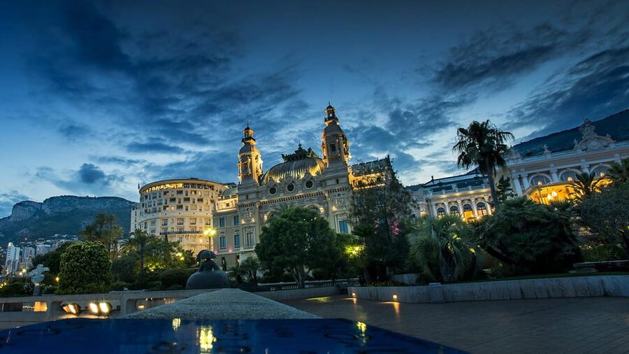 Nice: Formula 1 Track, Monaco, and Monte-Carlo Night Tour - Two Hours Around Casino Square