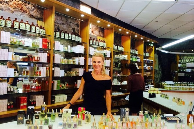 Nice: Italian Market, Eze, and Turbie Tour. - Guide quality can shape the whole day