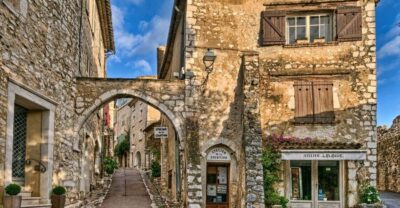 Medieval Villages Full-Day Guided Trip